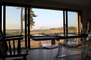 Large Cotswold Farmhouse + Garden+ Views+Tub